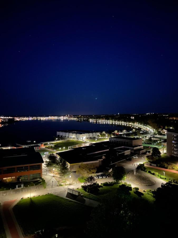 Derzeit Beliebt - Phaenomenaler Ausblick Auf Binnen- Und Ostsee ハイリゲンハーフェン エクステリア 写真